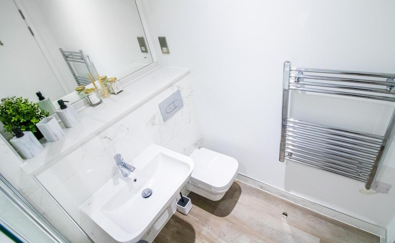 Beautiful Place - 2 Bedroom Apartment On Broad Street Μπέρμιγχαμ Εξωτερικό φωτογραφία